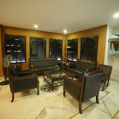 Hotel Banjara Retreat Удайпур Экстерьер фото